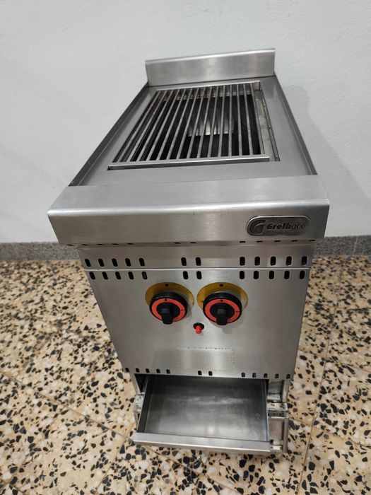 Grelhador a gás com gaveta agua