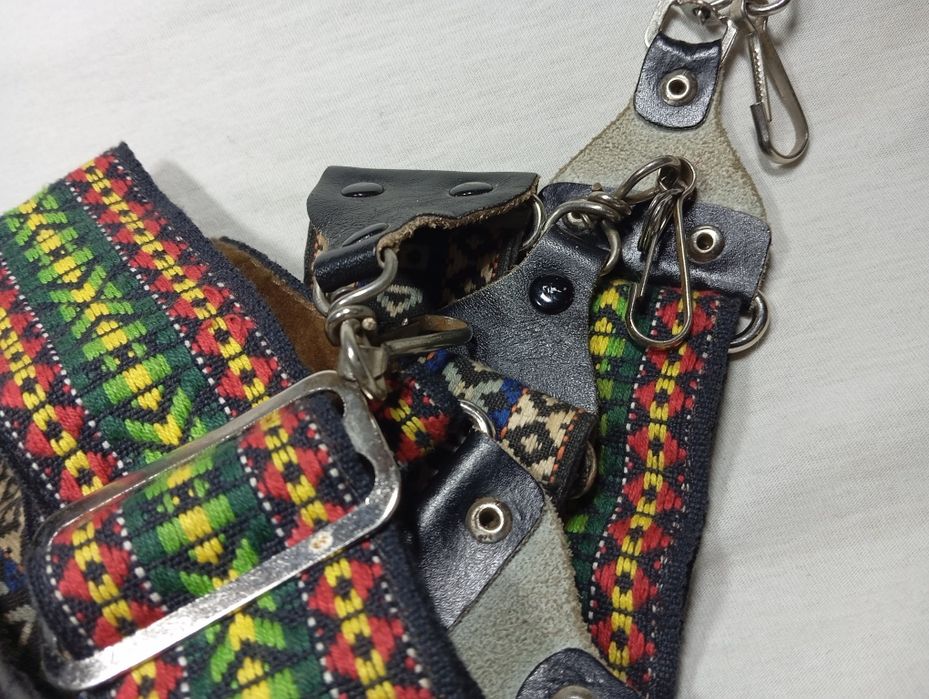 Гитарные ремни два шт