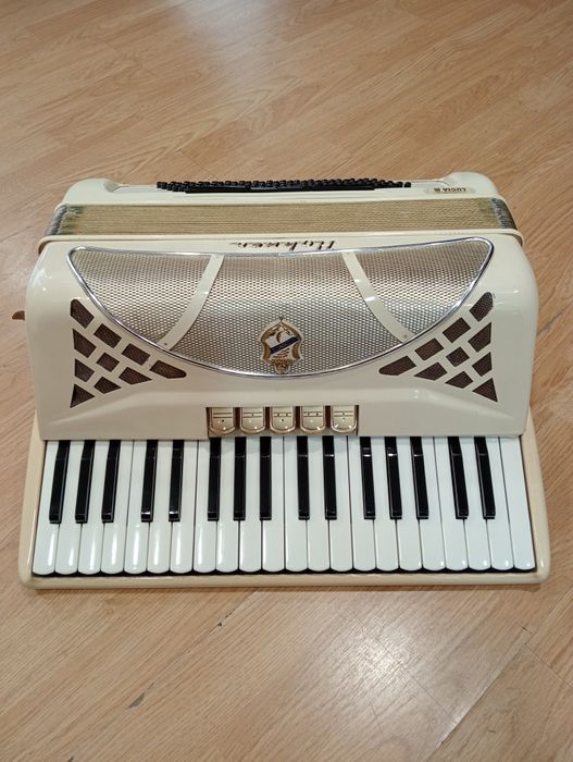Acordeão Honner Lucia III