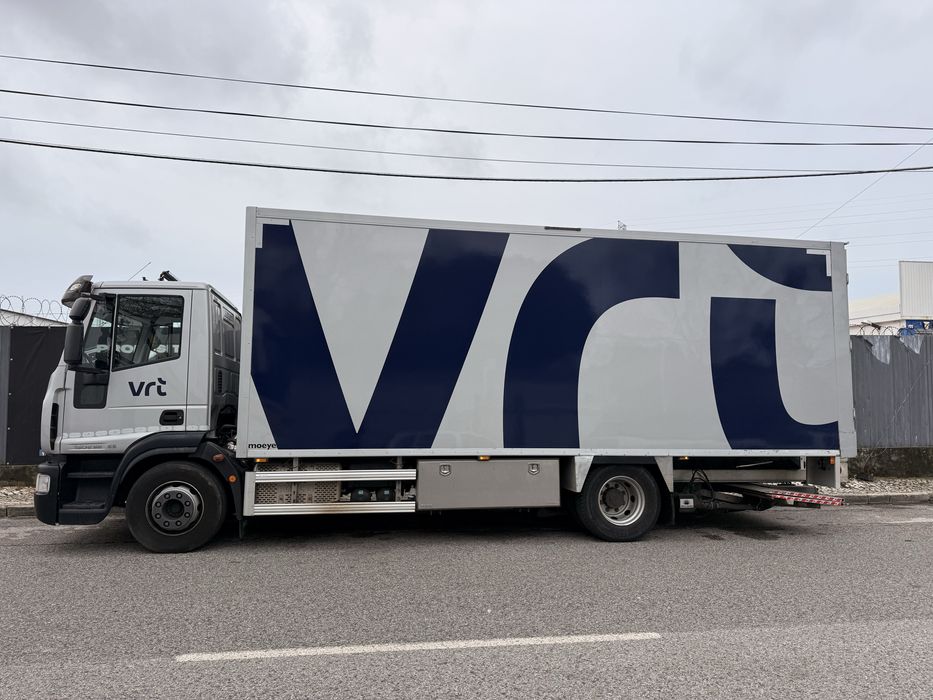 IVECO 15Ton 320cv 2016 COMO NOVA APENAS 71.000km ###OPORTUNIDADE###