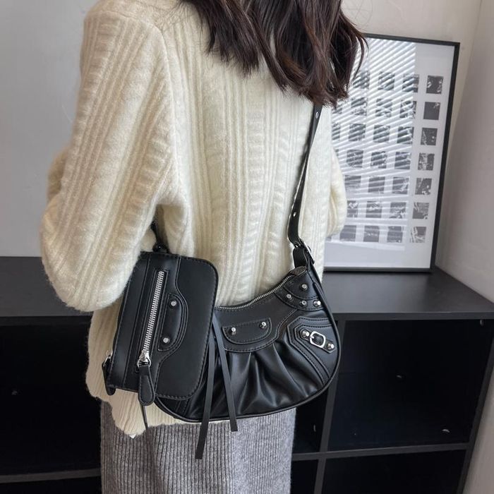 Torebka ćwiekowana gotycka listonoszka Crossbody K2