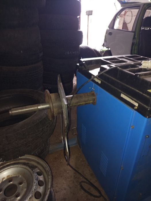 Продам балансировачный станок U150