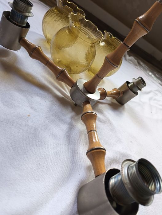 Lampa trzypunktowa drewniana PRL