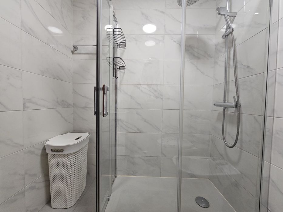 Apartamento T1 para Arrendamento, Rua Faria Guimaraes