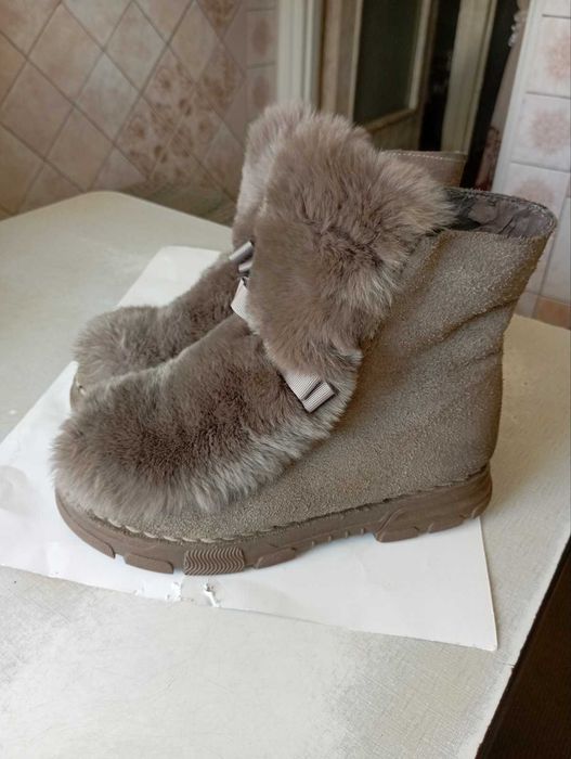 Продам ботинки зимние, очень теплые