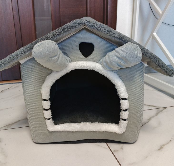 Будка для котиків та  собачок