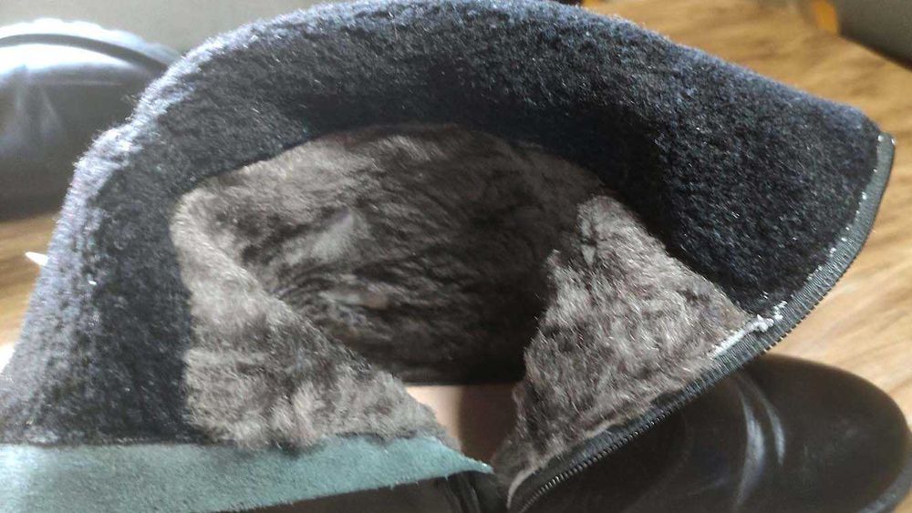 Чоботи Бартек Натуральні матеріали 40 розмір