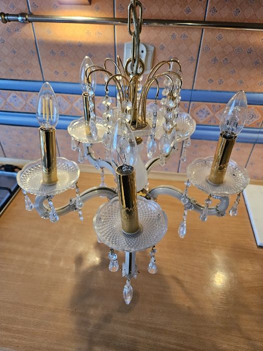 Żyrandol kryształowy