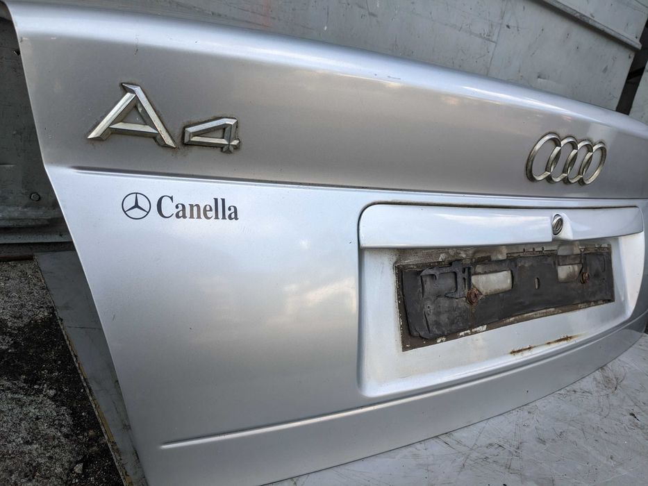 Audi A4 B5 Sedan Klapa Pokrywa Bagażnika Tył Tylna Lakier LY7M