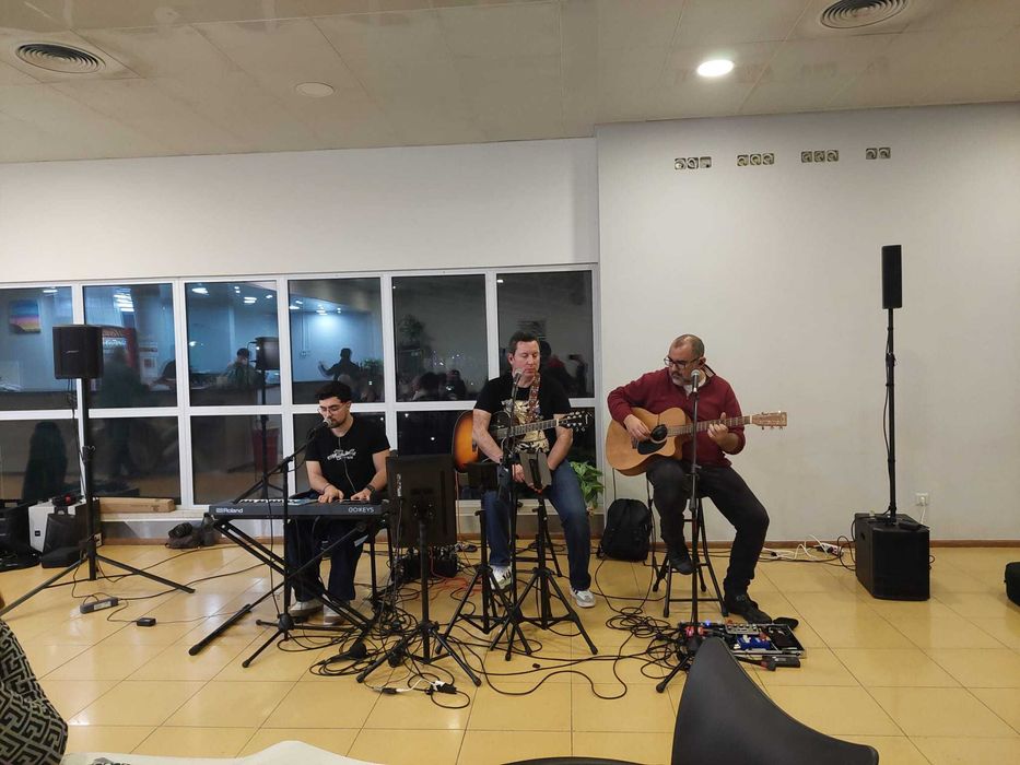 Música ao Vivo / Banda Musical