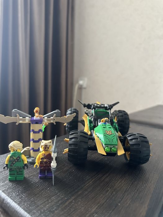 LEGO Ninjago Jungle Raider 70755
