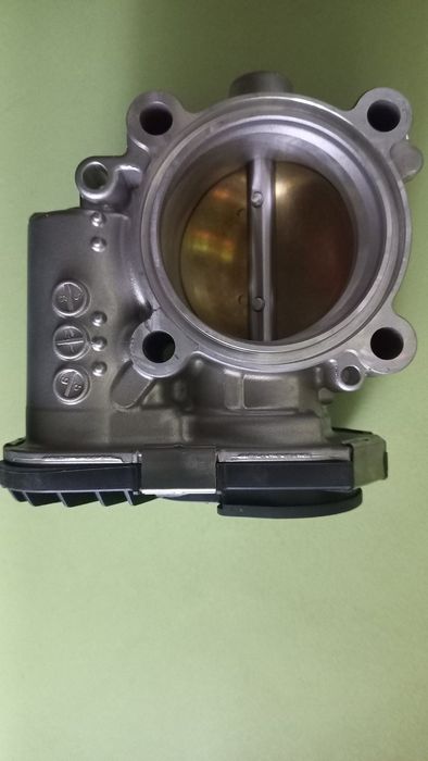 Opel Astra 1.6 B Дроссельная заслонка 55 56 52 60 bosch 0280750496