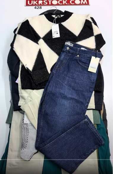 Молодіжний жіночий одяг оптом сток жіночий одяг C&A