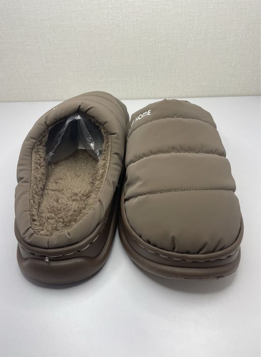 Теплі тапочки для дому та вулиці