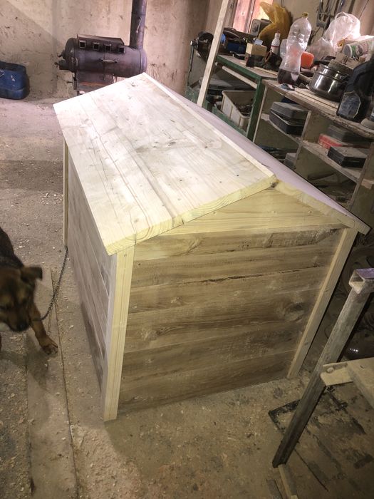 Продам Буды - собачьи из дуба,акации и ясена. От 3000 грн