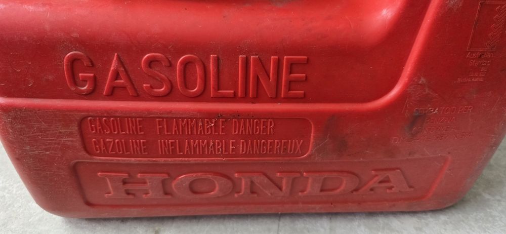 Deposito combustivel Honda.12 litros