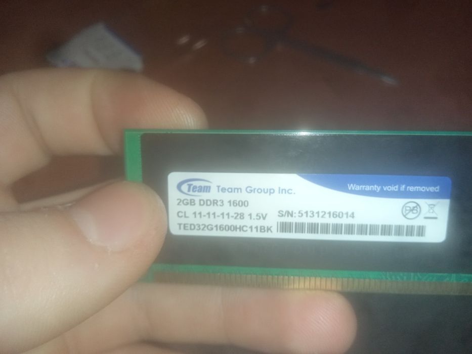 Продам!!! Оперативку Elite 2GB DDR3