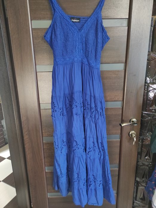 Жіночі сукні, довгі плаття