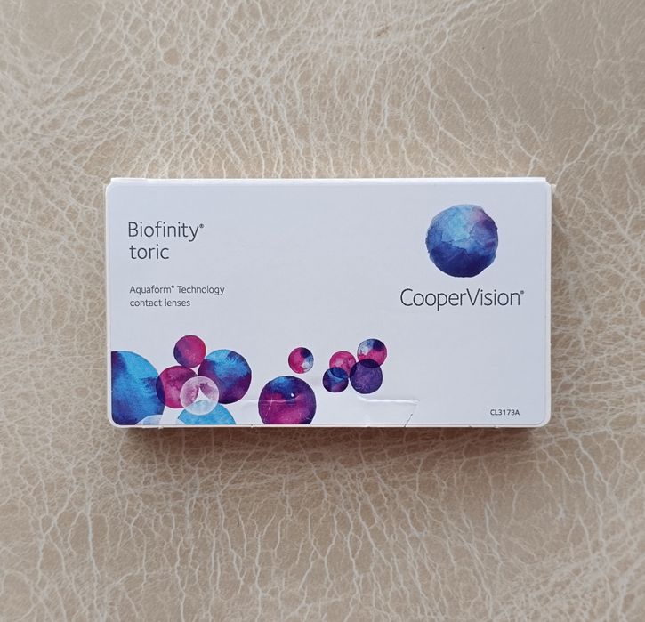 Лінзи Biofinity Toric -5,75 і -5,25