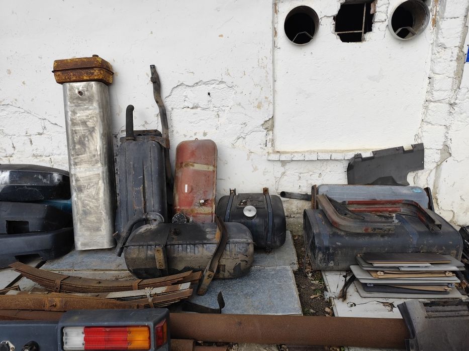 Mercedes 814  бортовий кузов 6400*2500