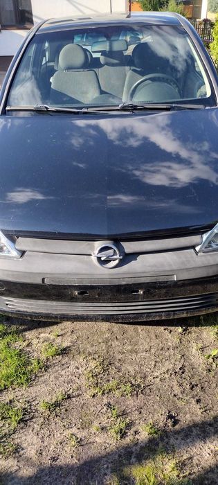 Opel Corsa C 1.0 2001 r.