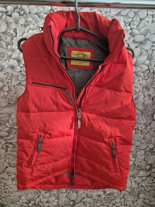 ФІРМОВІ стильні жилетки весна-осінь