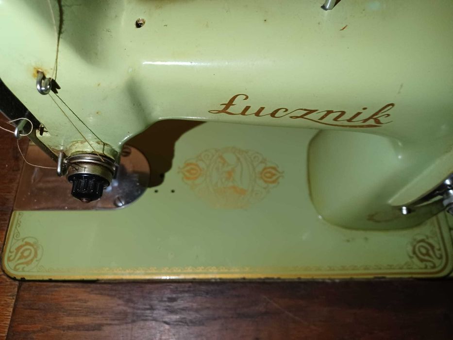 Maszyna do szycia Łucznik Kl. 82