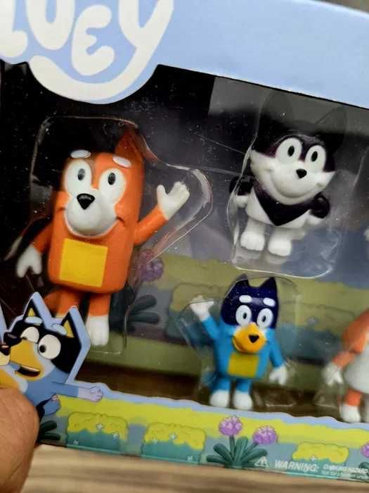 Super zestaw figurek figurki z bajki Bingo I Bluey nowe