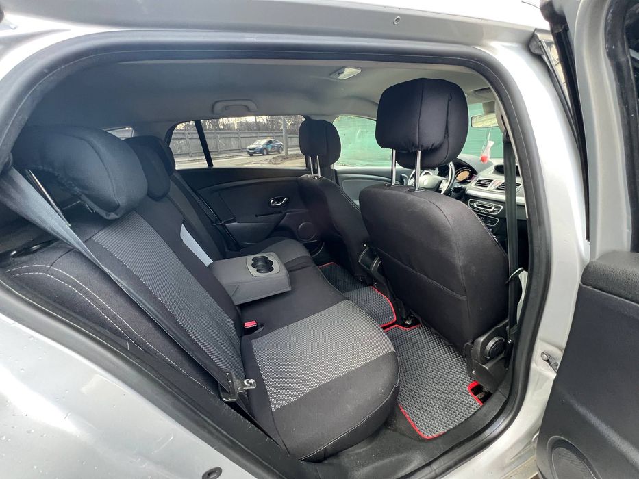 Рено Меган 1,5 дизель