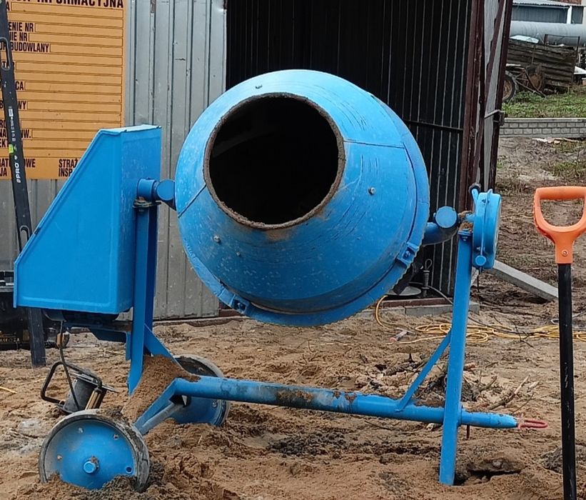 Betoniarka agro wikt 320/200l 230V