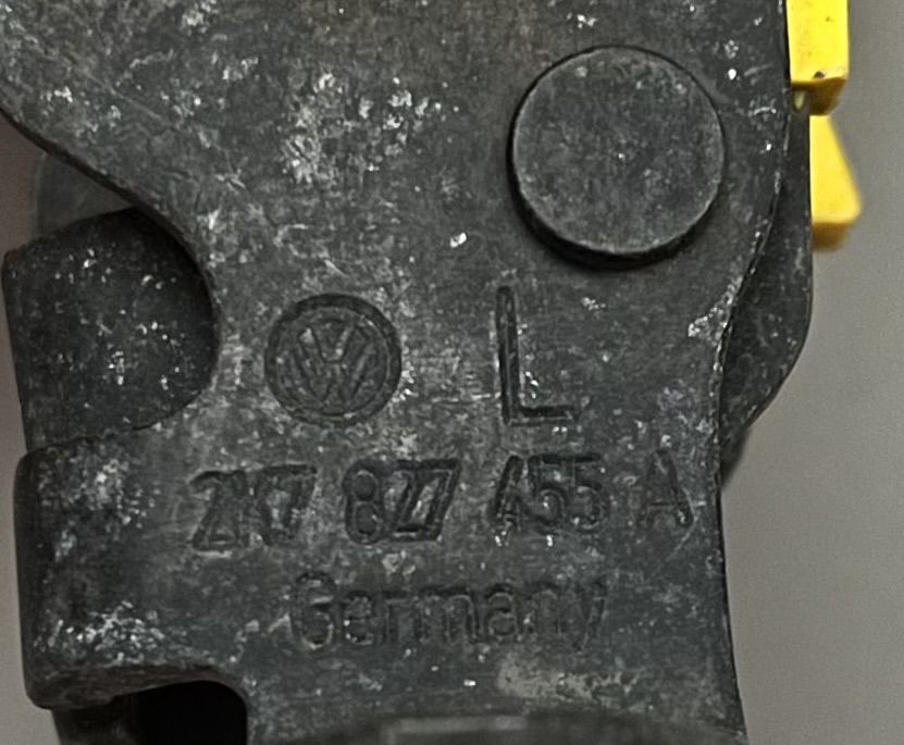 VAG VW Caddy 2020- обмежувач ходу дверей зад  ZK1299 2K7827455A