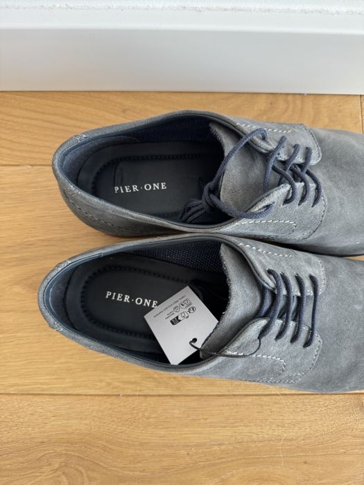 Eleganckie buty do garnituru ze skory naturalnej Pier One rozmiar 44