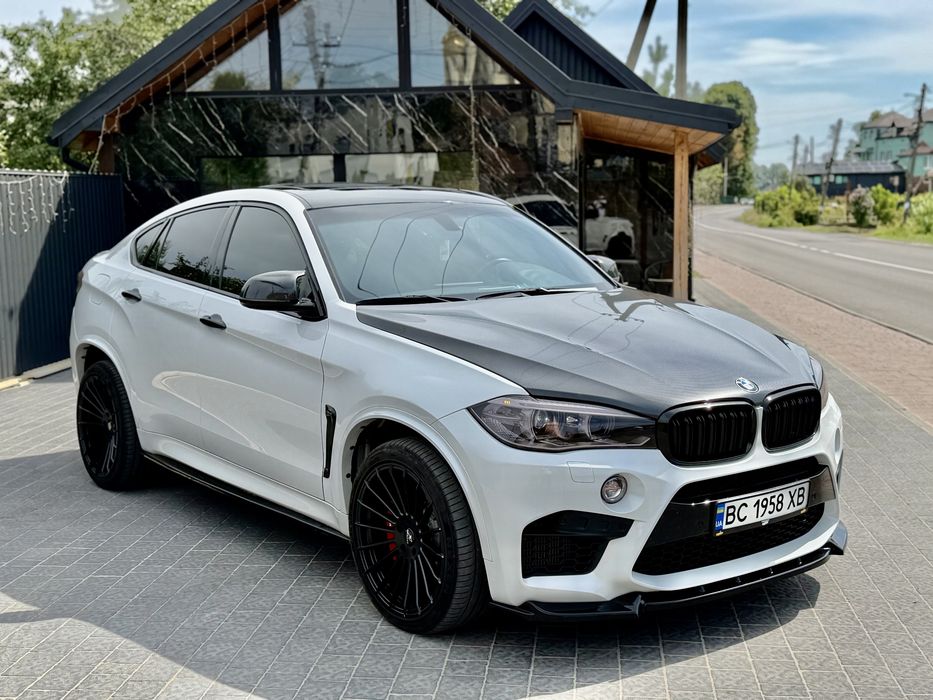 Продам BMW X6M під виплату