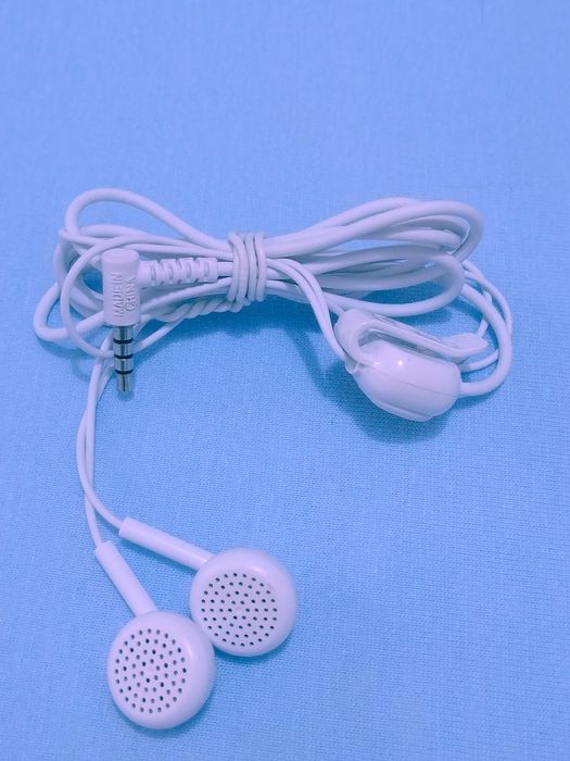 Наушники LG оригинал