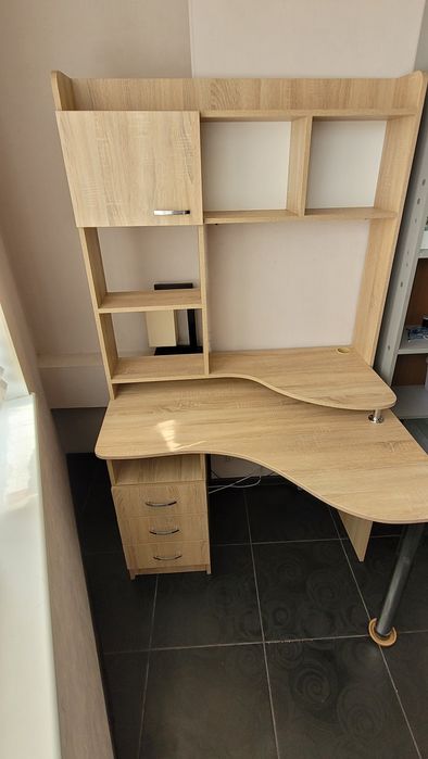 Угловой компьютерный стол, фабрика Тиса