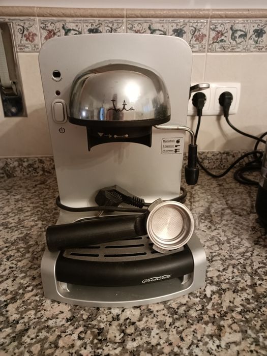Máquina de Café em PÓ JATA