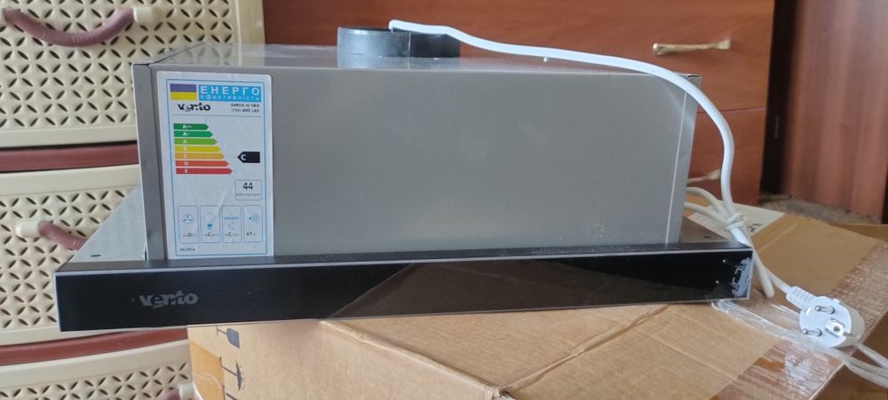 Вытяжка VENTOLUX GARDA 50 XBG (750) SMD LED нова