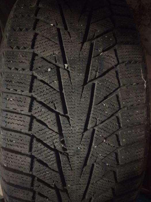 Продам шини r17