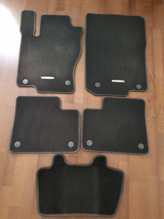 Килимки текстильні оригінальні на Mercedes ML W166