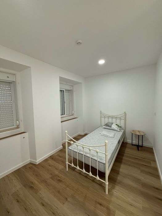Quartos para estudantes em Monte de Caparica