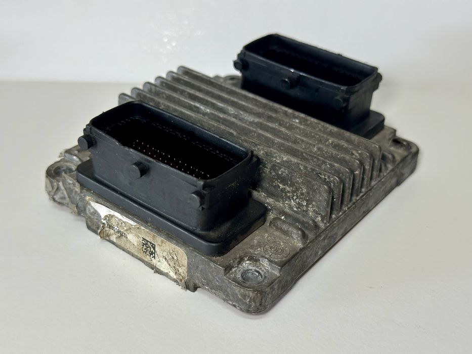 Centralina Opel Vauxhall corsa c / combo c / astra g 8972406216 09391249