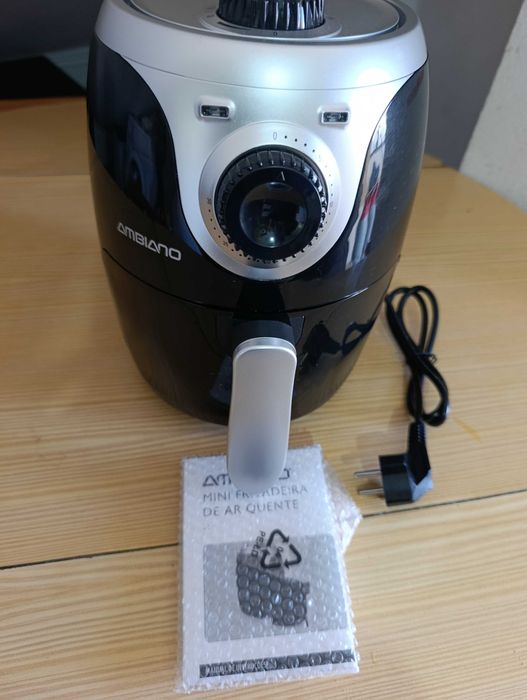 Air Fryer compacta Silver Crest 1,5 Nova, nunca usada
