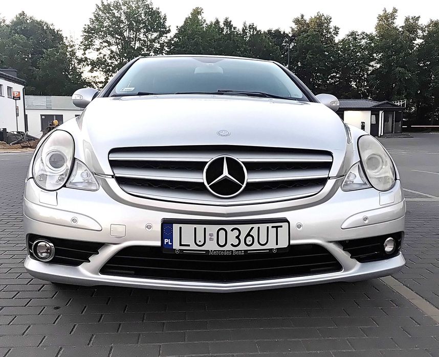 do sprzedania piękny mercedes R klasa 7 osobowy