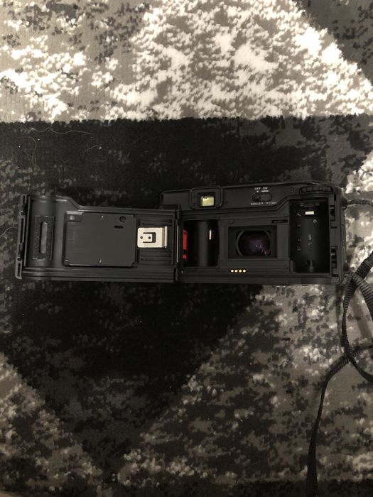 Olympus AZ-1 Zoom Aparat Analogowy