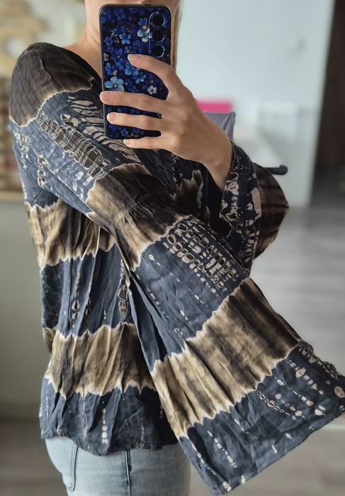Śliczna zwiewna bluzka damska S M 100% rayon szerokie rękawy