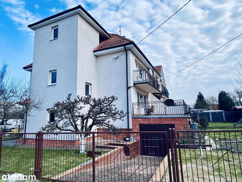 Rodzinna oaza w sercu Elbląga – 220 m² komfortu i potencjału! - Widok 2