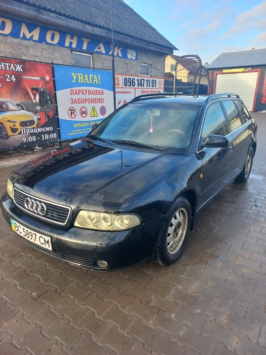 Продам ауді а4 газ /бензин