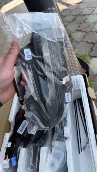 Ручки на теслу 3/у