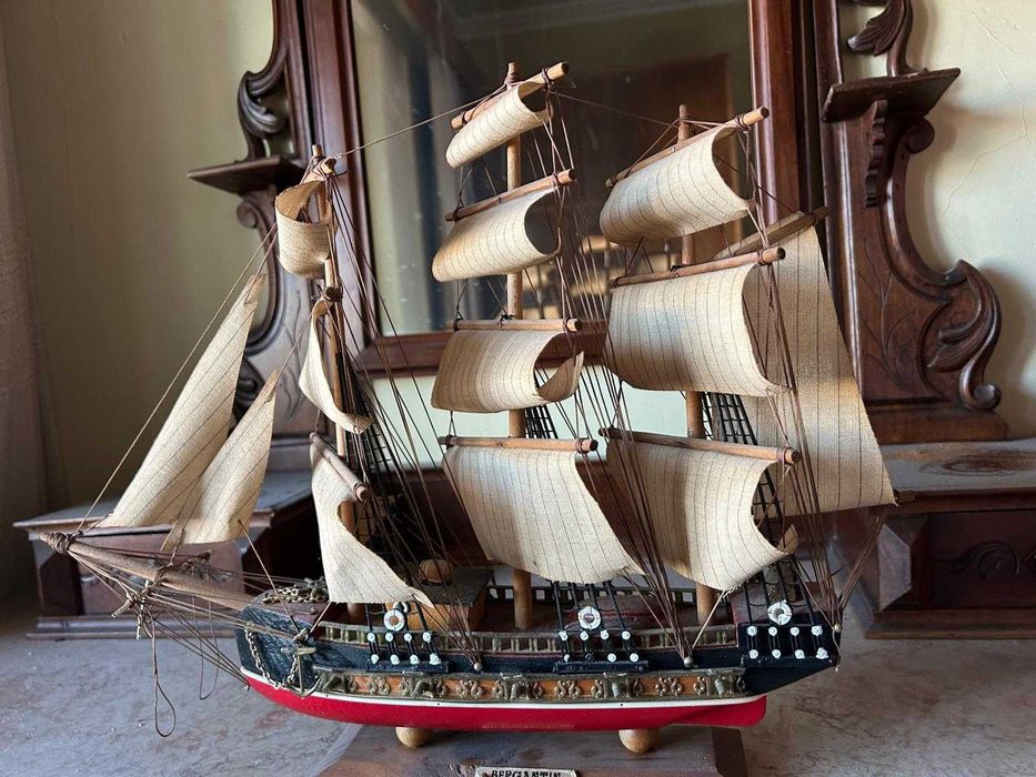 Modelo de navio de vela em miniatura Bergantin - Decoração artesanal