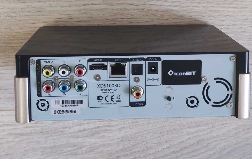 Медіаплеєр IconBIT XDS1003D